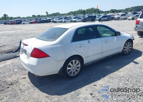 2006 Honda Accord 3.0 Lx из США, поврежденный, VIN 1HGCM66336A058243